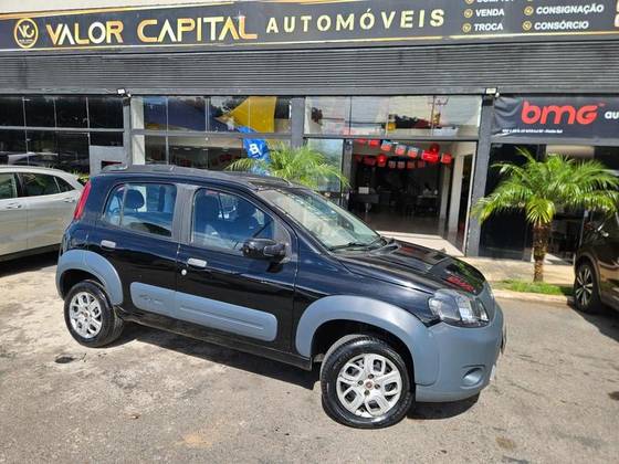 FIAT UNO 1.0 EVO VIVACE 8V FLEX 4P MANUAL FIAT UNO 1.0 EVO VIVACE 8V FLEX 4P MANUAL